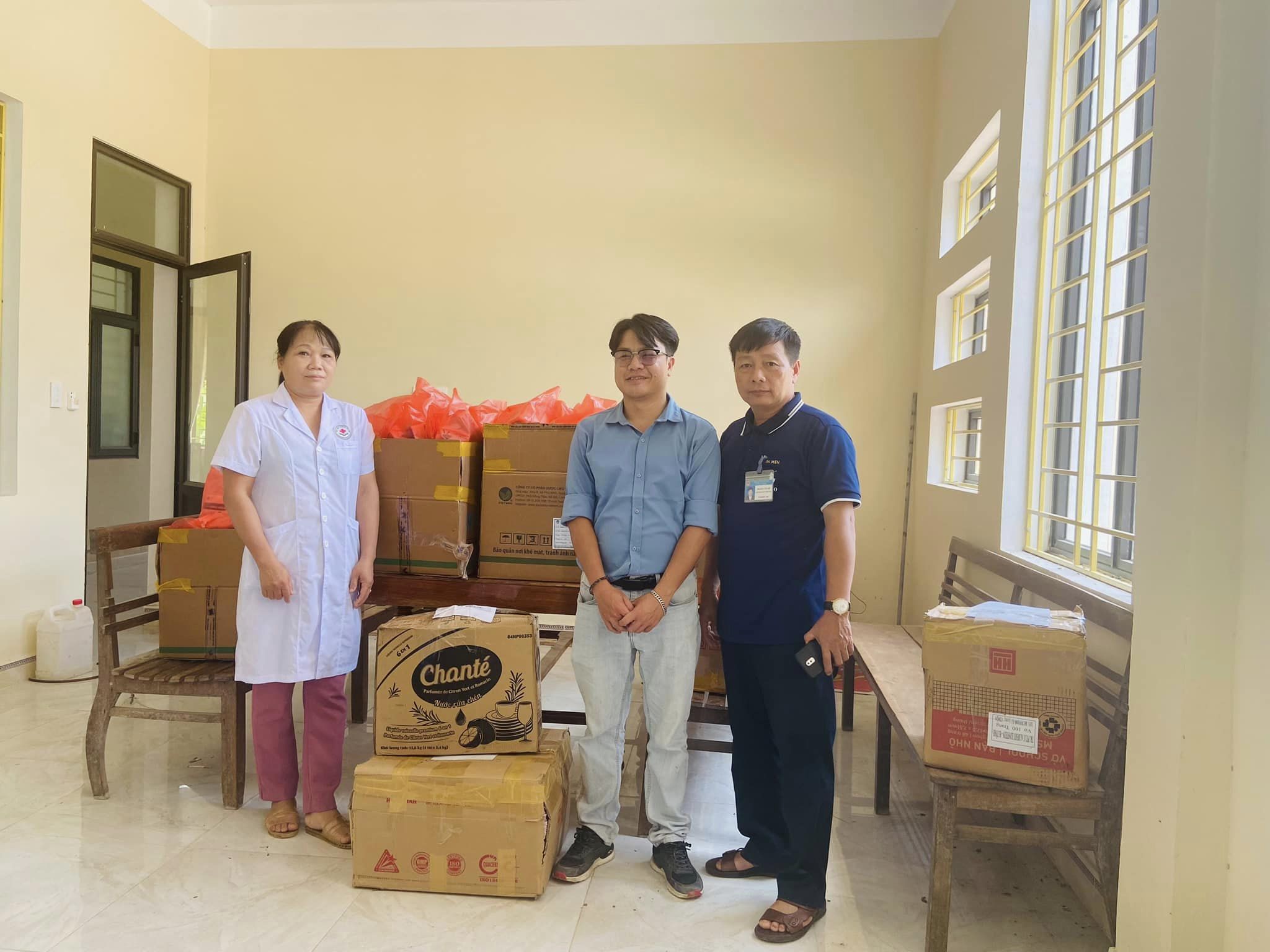 Tunaco hướng về đồng bào bão lũ bị thiệt hại do cơn bão Yagi